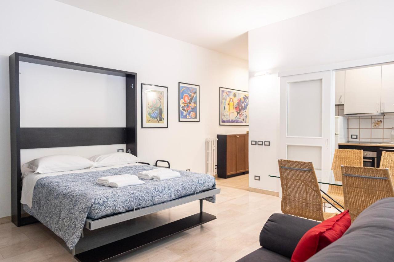 Apartmán Accogliente Loft In Zona Monumentale/Cenisio Milán Exteriér fotografie